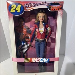Collector Barbie - Nascar Jeff Gordon Pink Label 2006 Mattel K7905